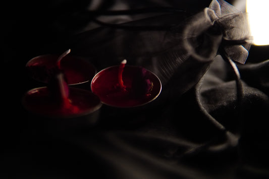 Bleeding Rose Candles